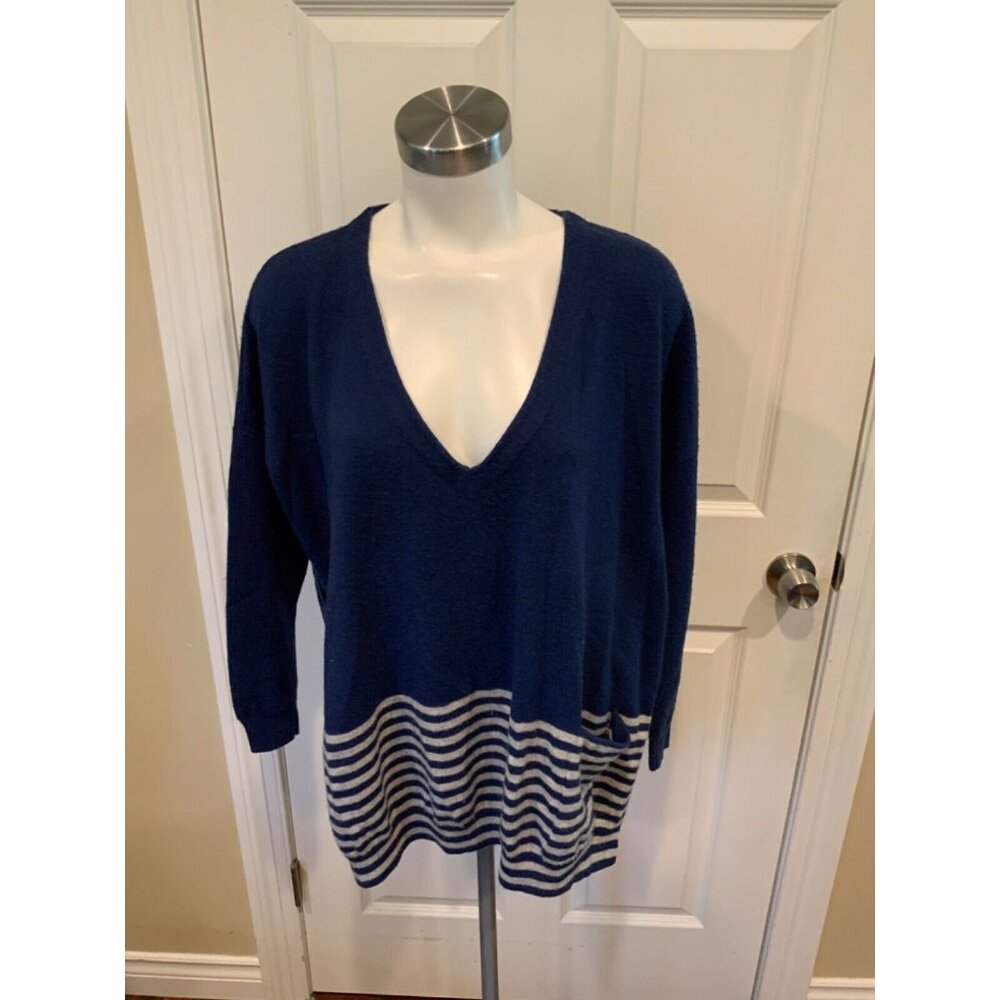 Vineyard Vines Blue & Gray Striped Oversized Cashmere V-Neck Sweater, Size Small